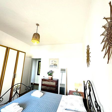 Aquarama Rooms & Apartments Torre Squillace Eksteriør bilde