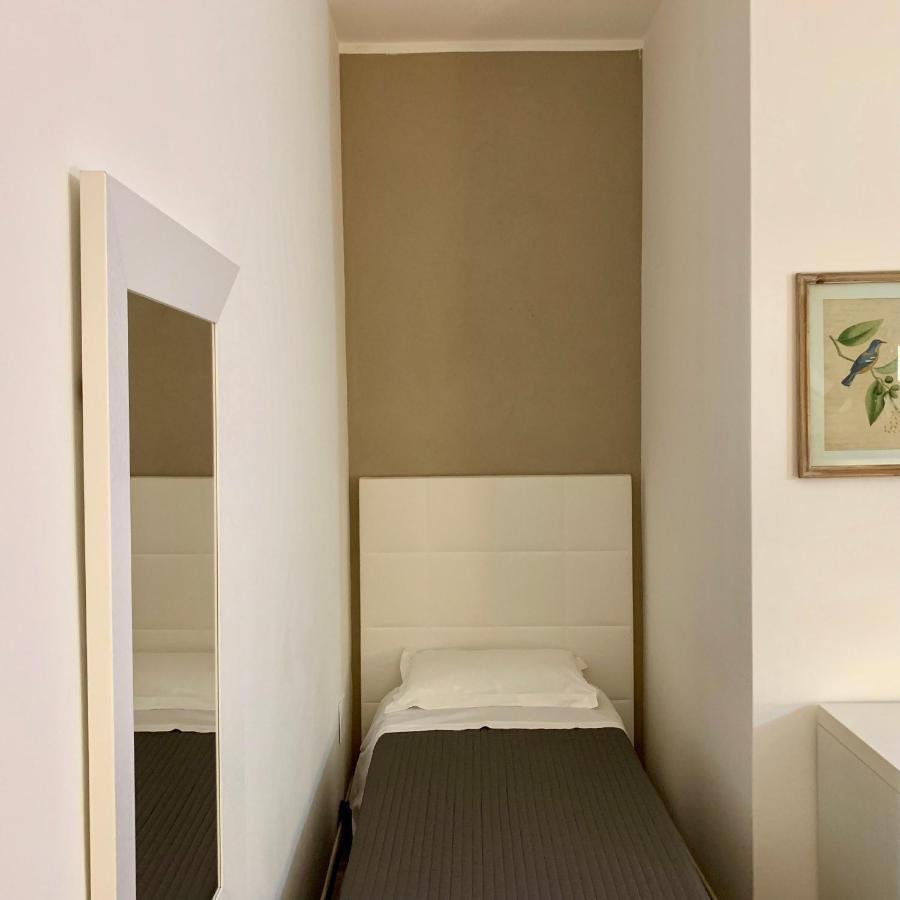 Aquarama Rooms & Apartments Torre Squillace Eksteriør bilde